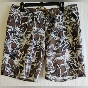 Lululemon Shorts Men’s Size 34 (35x9.5) Current State Board Shorts Brown White